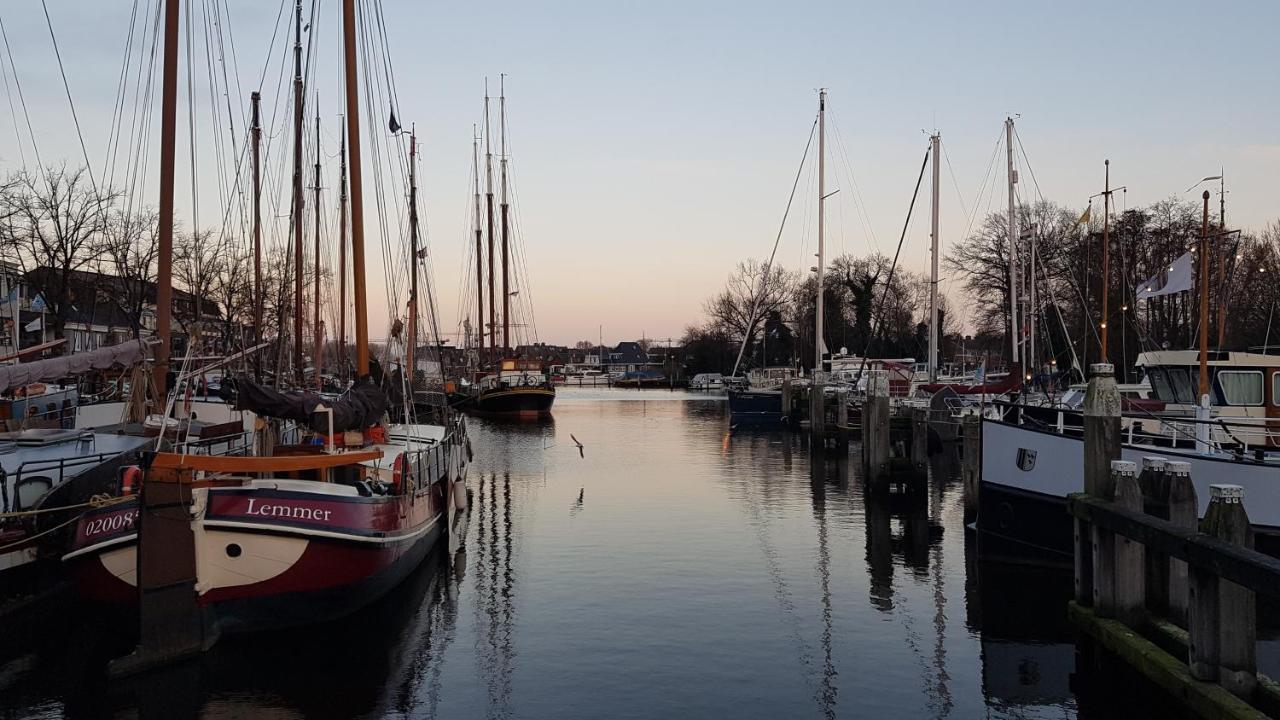 Logeren Bij Grea Bed & Breakfast Zwartsluis Eksteriør bilde