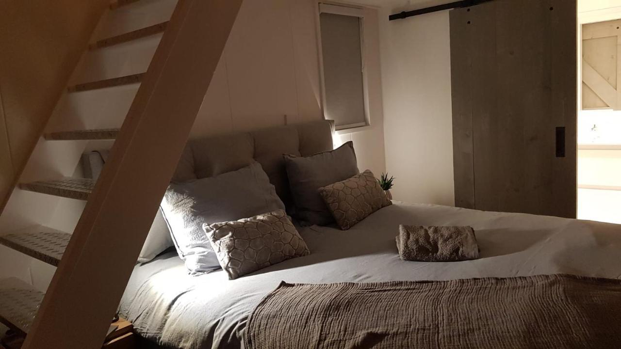 Logeren Bij Grea Bed & Breakfast Zwartsluis Eksteriør bilde