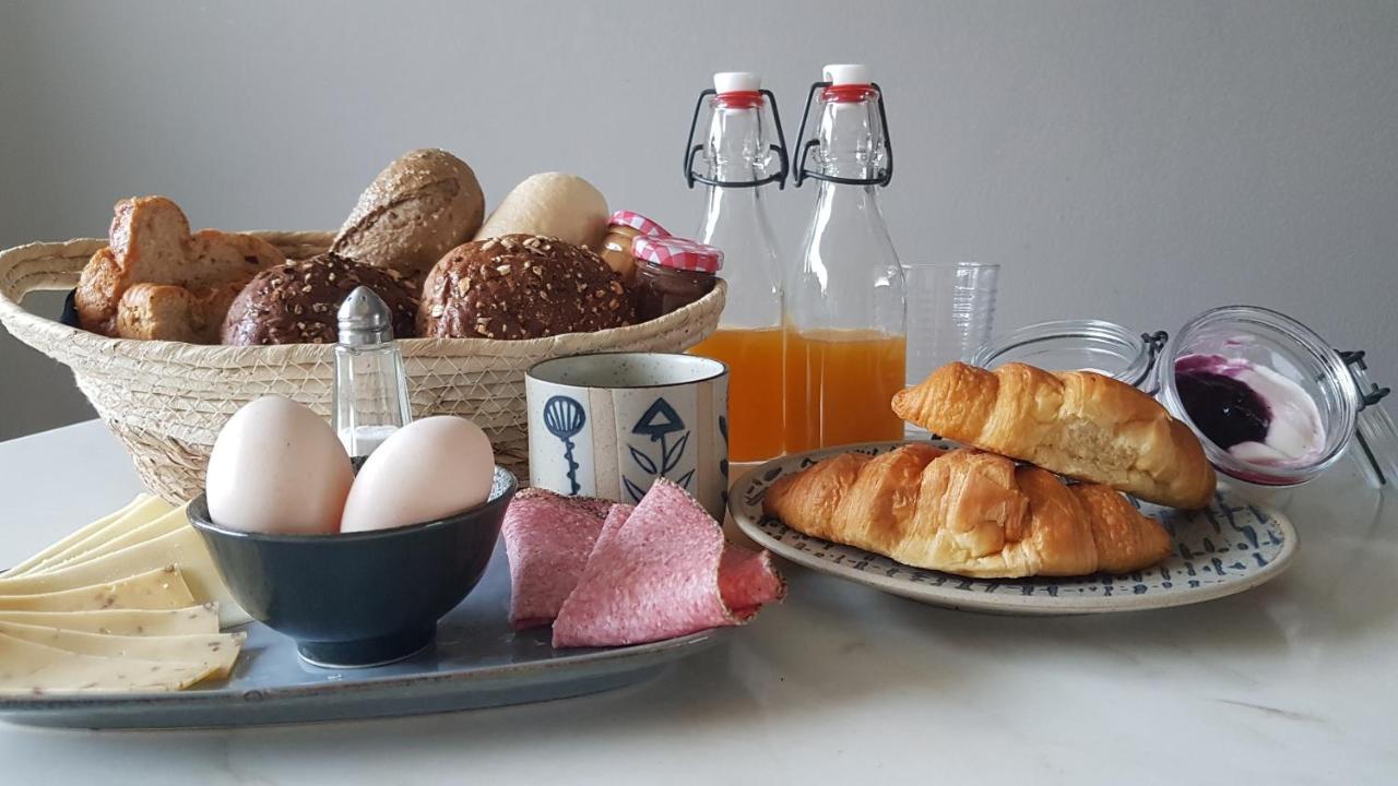 Logeren Bij Grea Bed & Breakfast Zwartsluis Eksteriør bilde